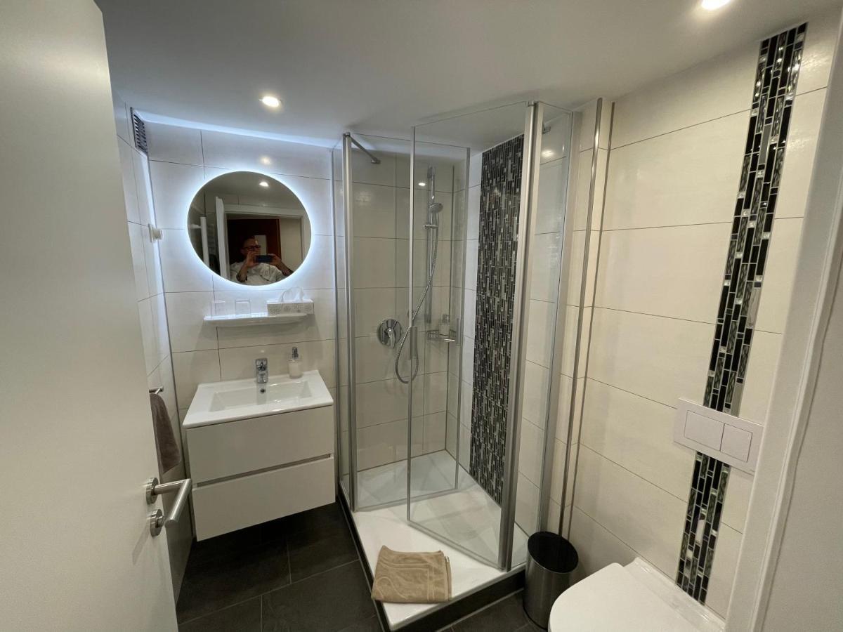 Hotel Garni Maass Браубах Экстерьер фото
